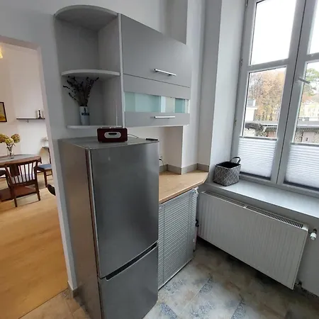 Apartament Kamienna Gora * Kamienna Gora